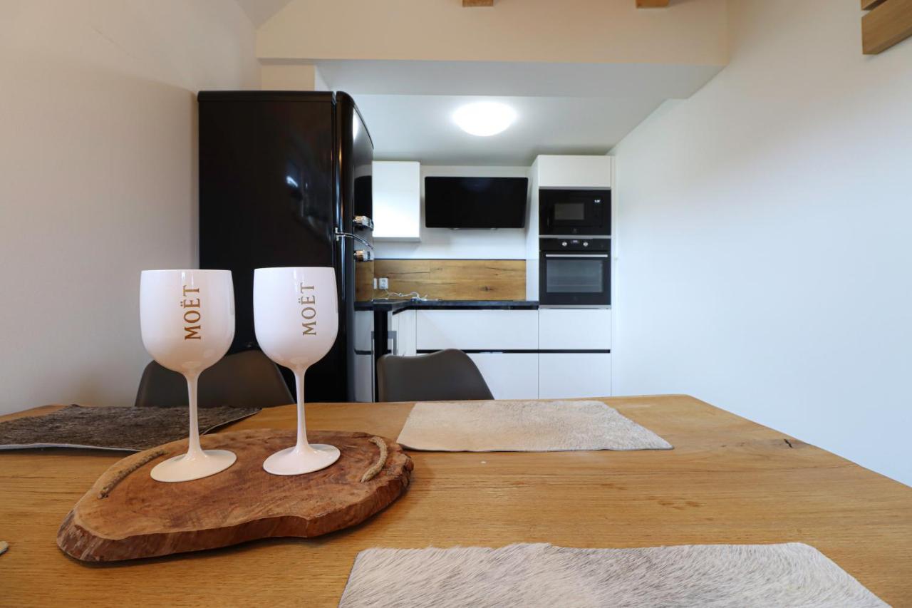 Woodhome - Luxury Mountain Apartment Horna Mała Upa Zewnętrze zdjęcie